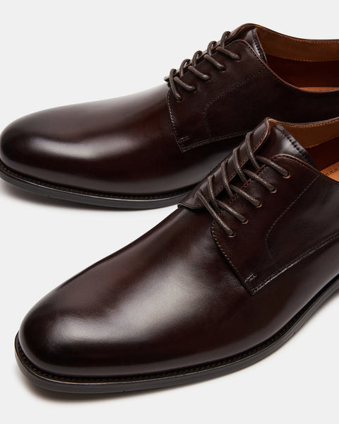 light brown steve madden