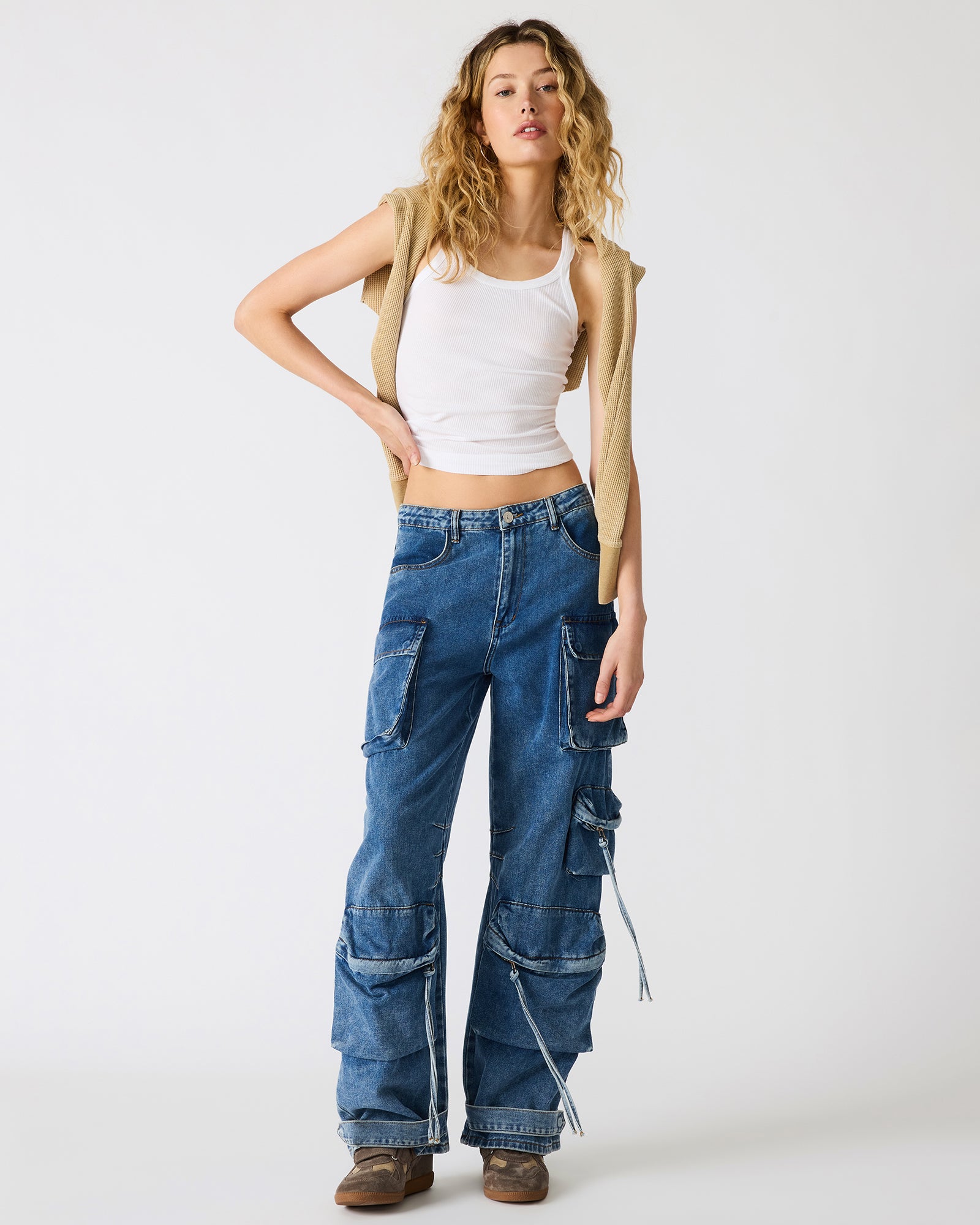DUO Medium Denim Women's Utility Cargo Pants | Steve Madden