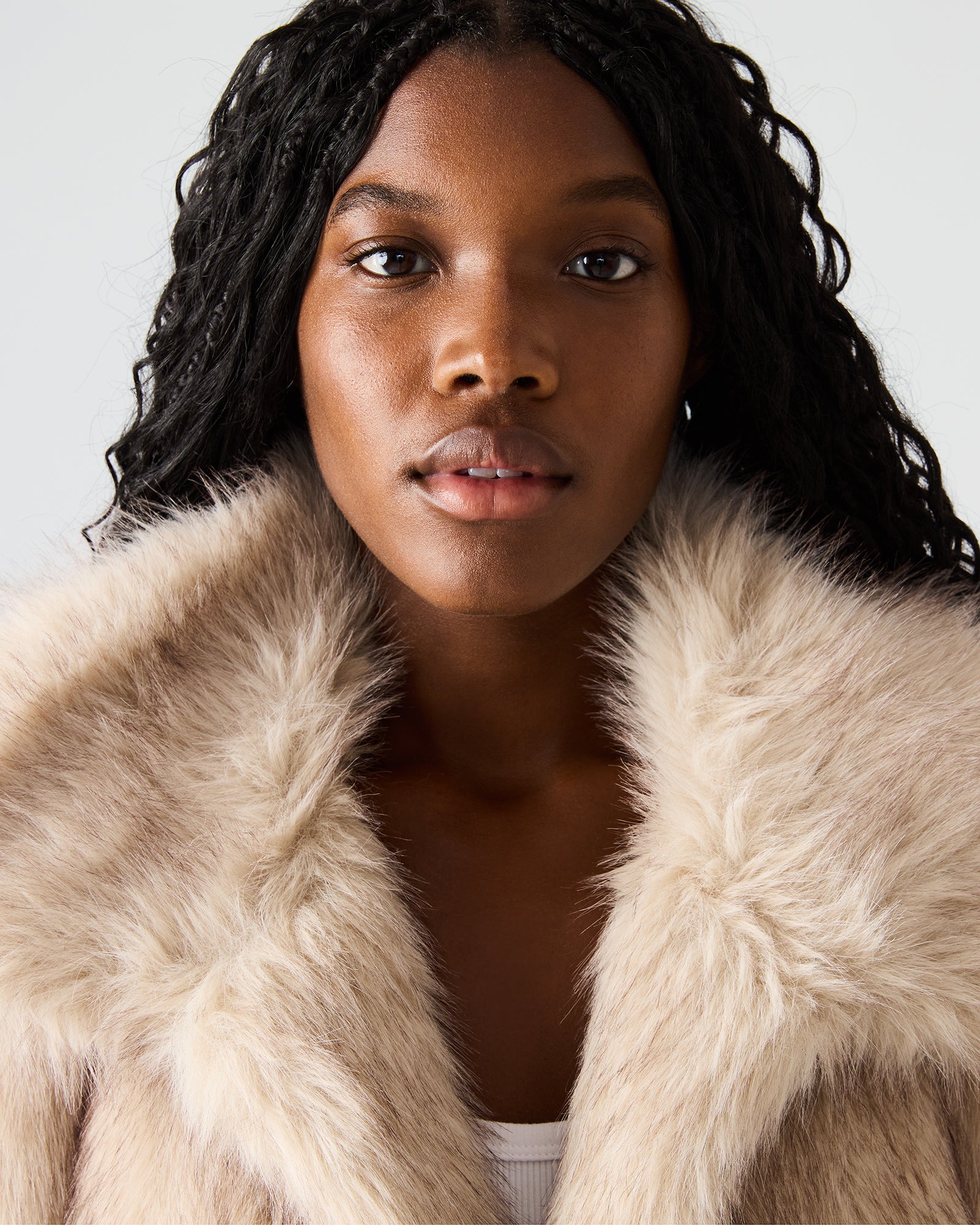 SAFIRA Natural Faux Fur Sleeveless Collared Women's Vest – Steve