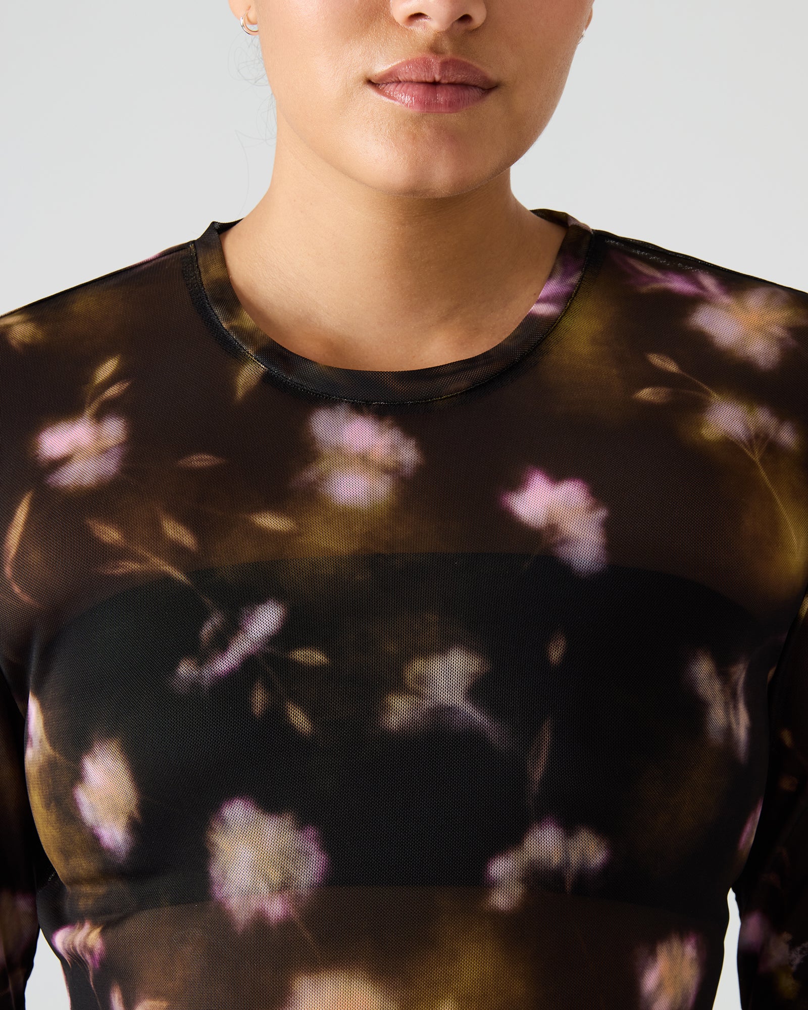 LILIANNA TOP BLACK MULTI