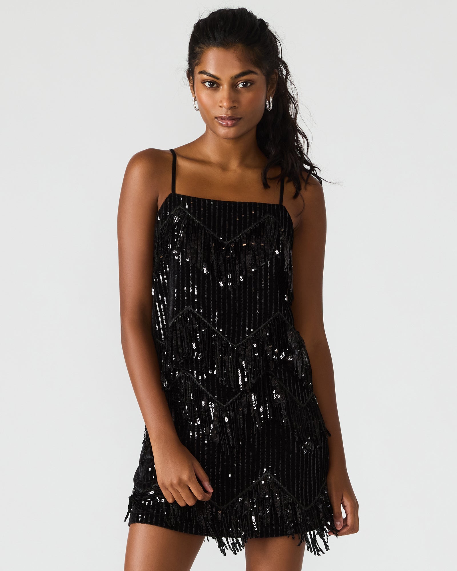 steve madden pink sequin dress white christmas dresses Steve Madden Ronan Sequin Long Sleeve Midi Dress, Medium