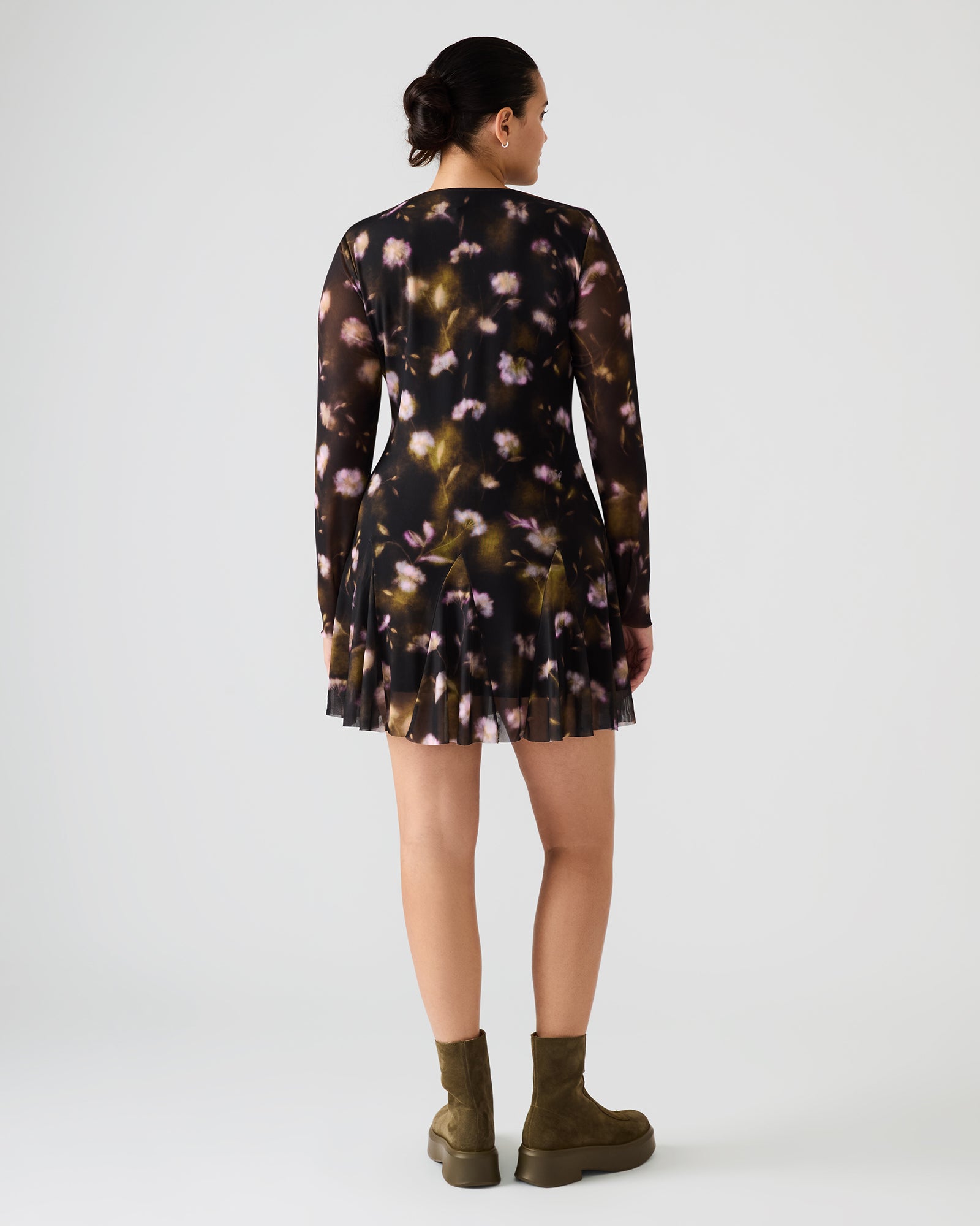 Steve Madden Women's Bliss Long-Sleeve Fit-and-Flare Dress - Black Ditsy Floral - Size XL Steve Madden Women's Bliss Long-Sleeve Fit-and-Flare Dress - Black Ditsy Floral - Size XL