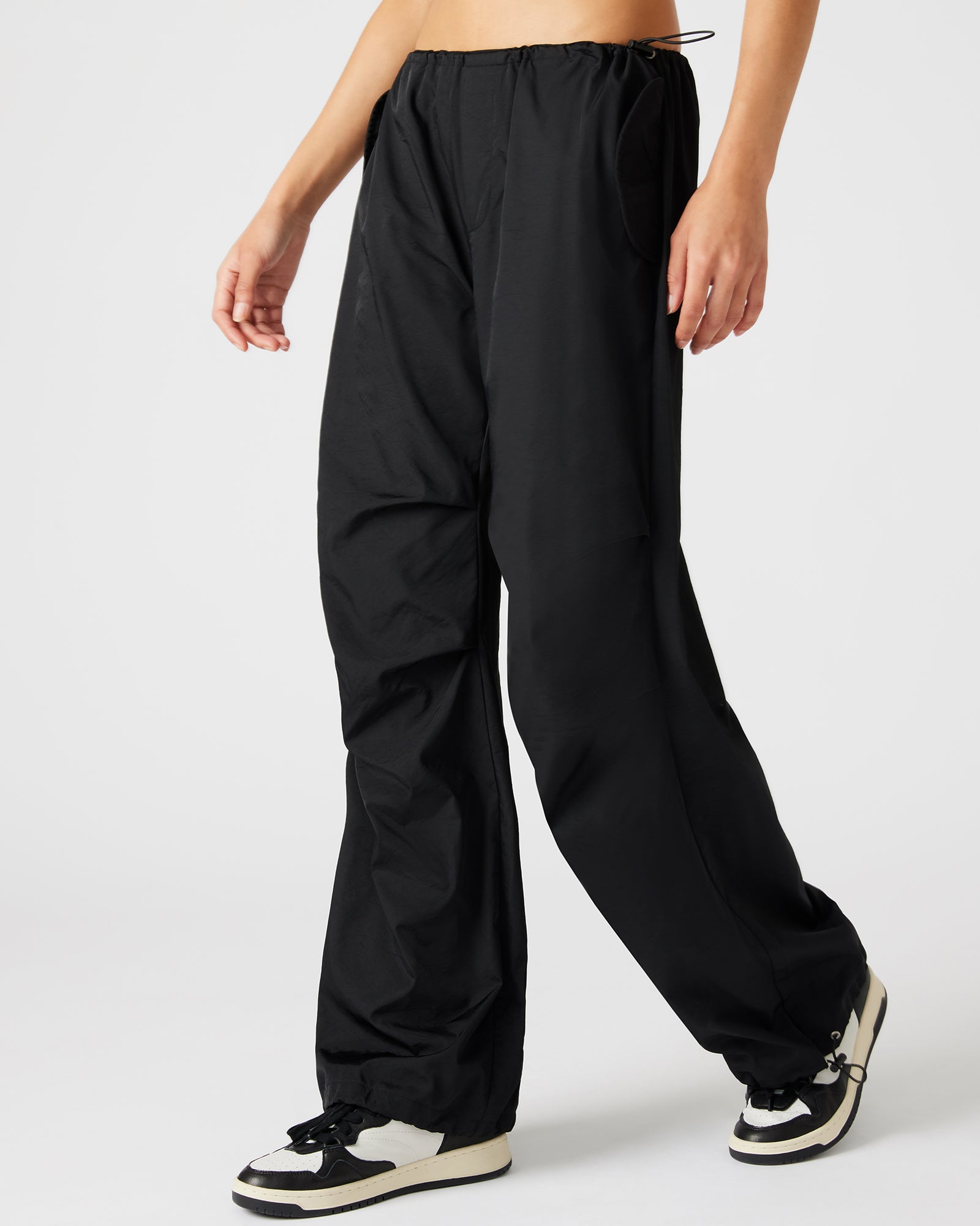 PIA Parachute Pant Black | Women's Adjustable Pants – Steve Madden