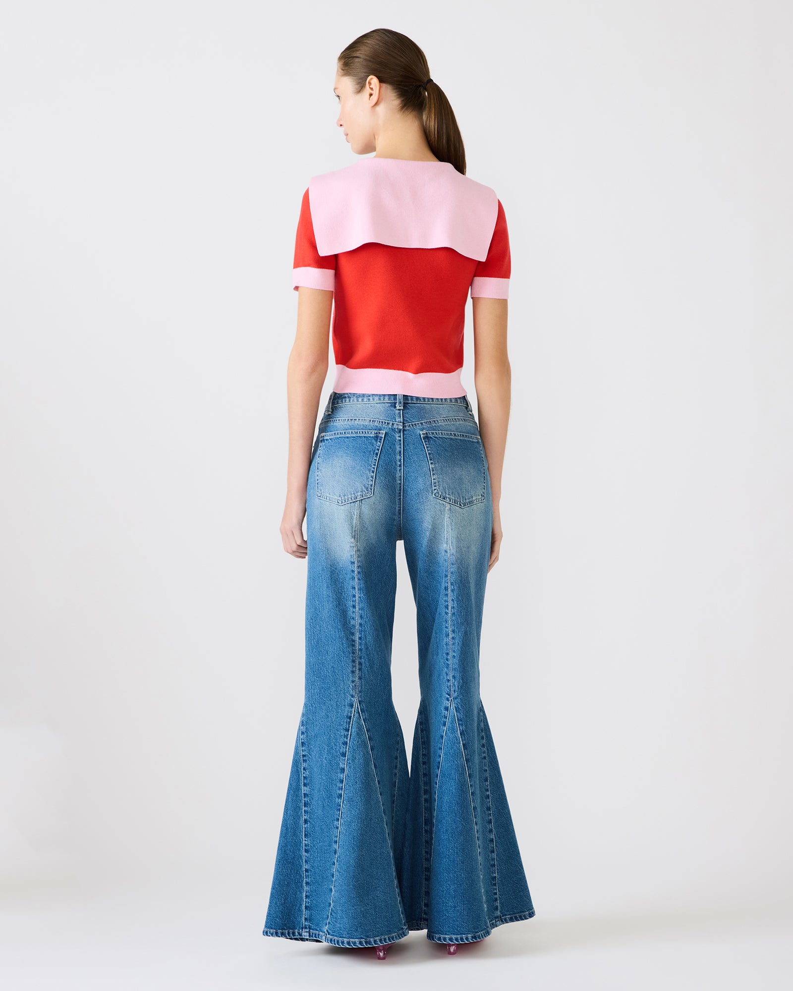 ADEN SWEATER SCOOTER RED