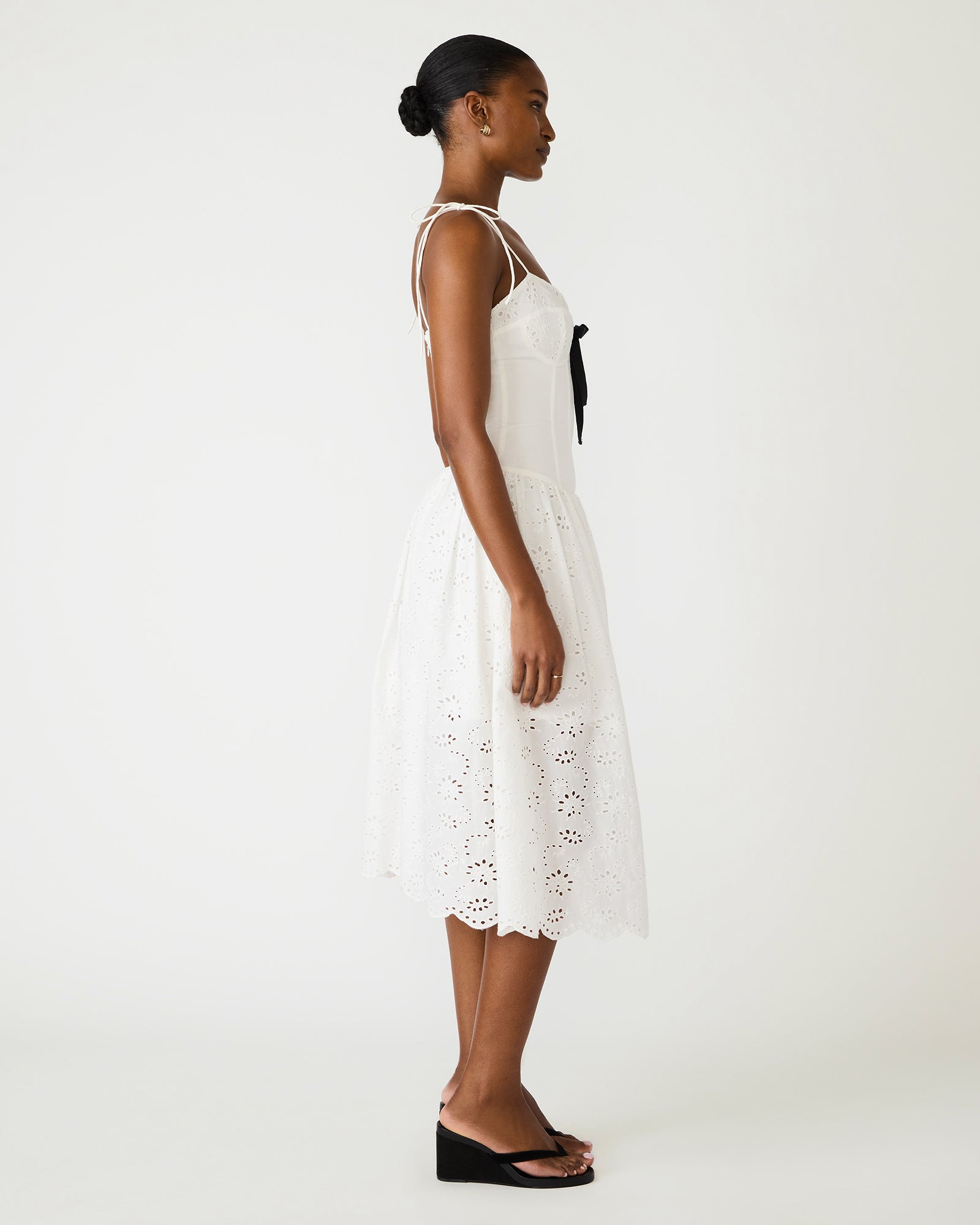 Bb Dakota Women's Sweetheart Neck Midi Dress - White - Size 14 Bb Dakota Women's Sweetheart Neck Midi Dress - White - Size 14
