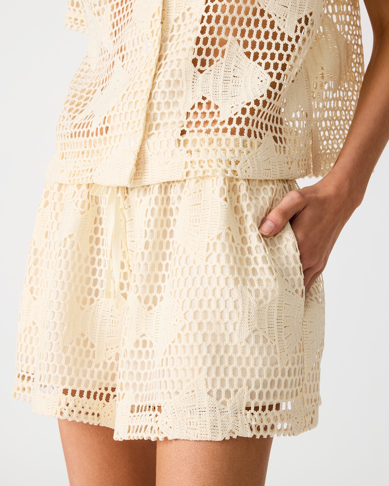 SANDRA SHORT IVORY - view 2