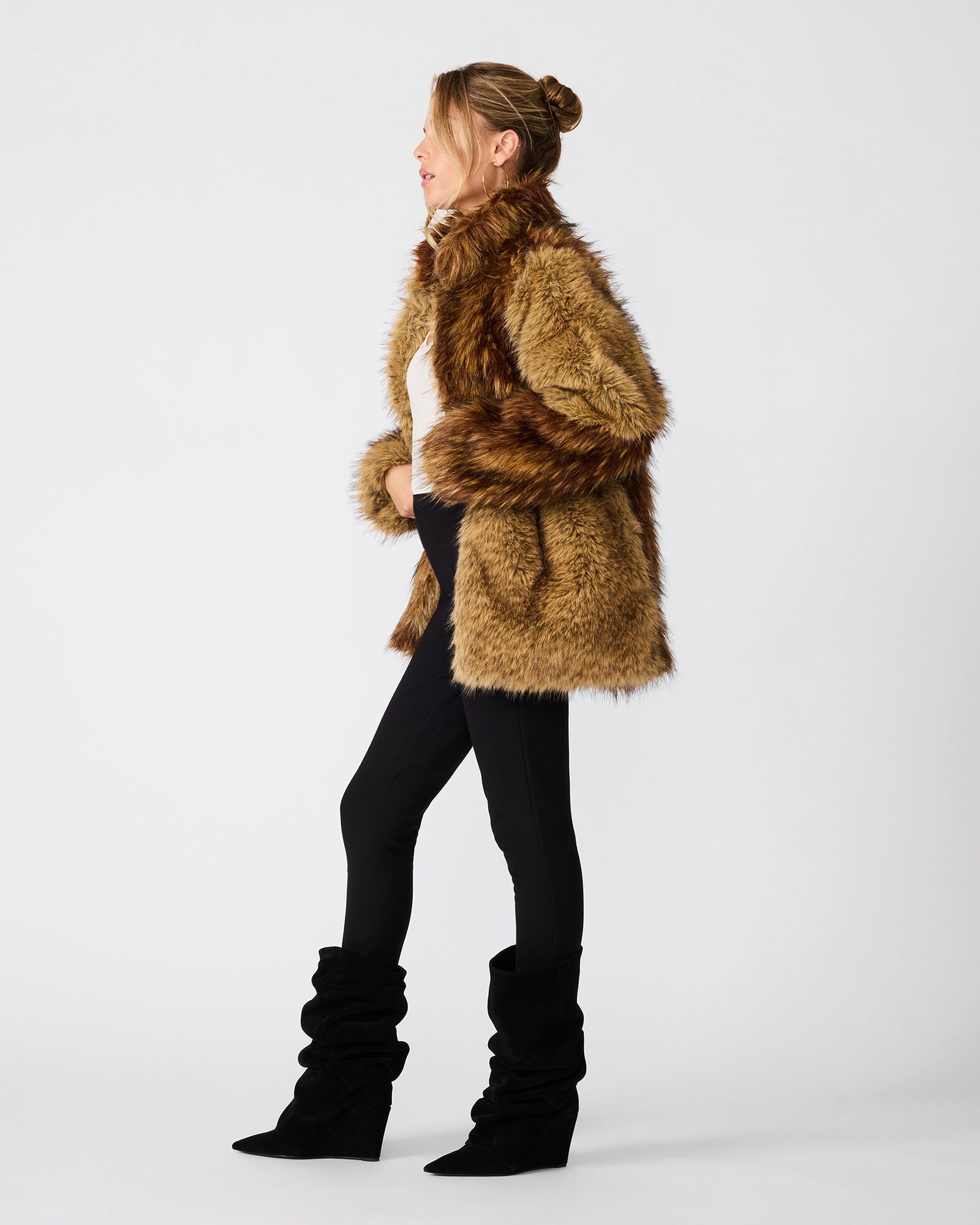 NORIE COAT HONEY - view 2