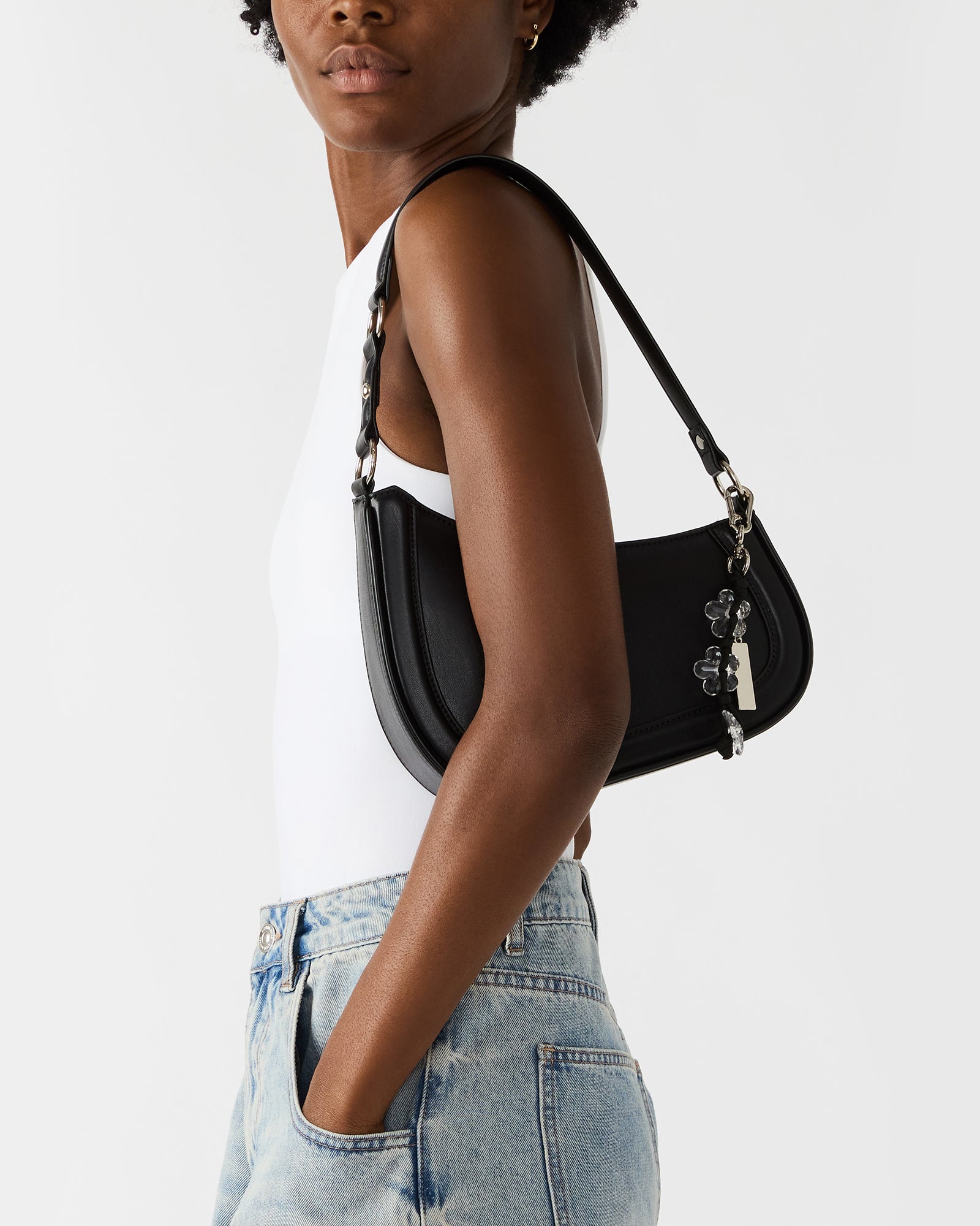Sacs à main 'Bprime-V' STEVE MADDEN en Noir - ABOUT YOU Sacs à main 'Bprime-V' STEVE MADDEN en Noir - ABOUT YOU