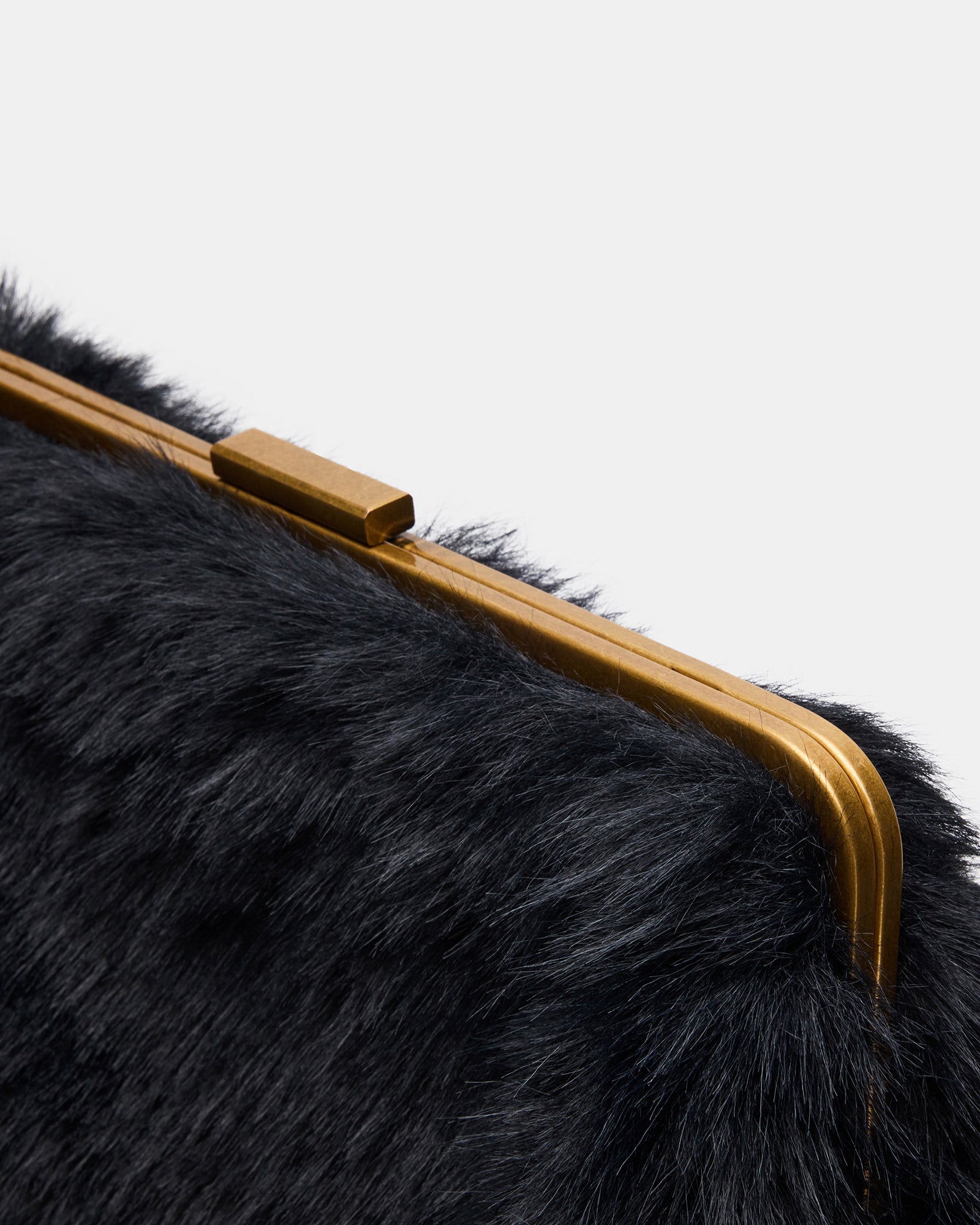 SEFINA FAUX FUR BAG BLACK - view 2