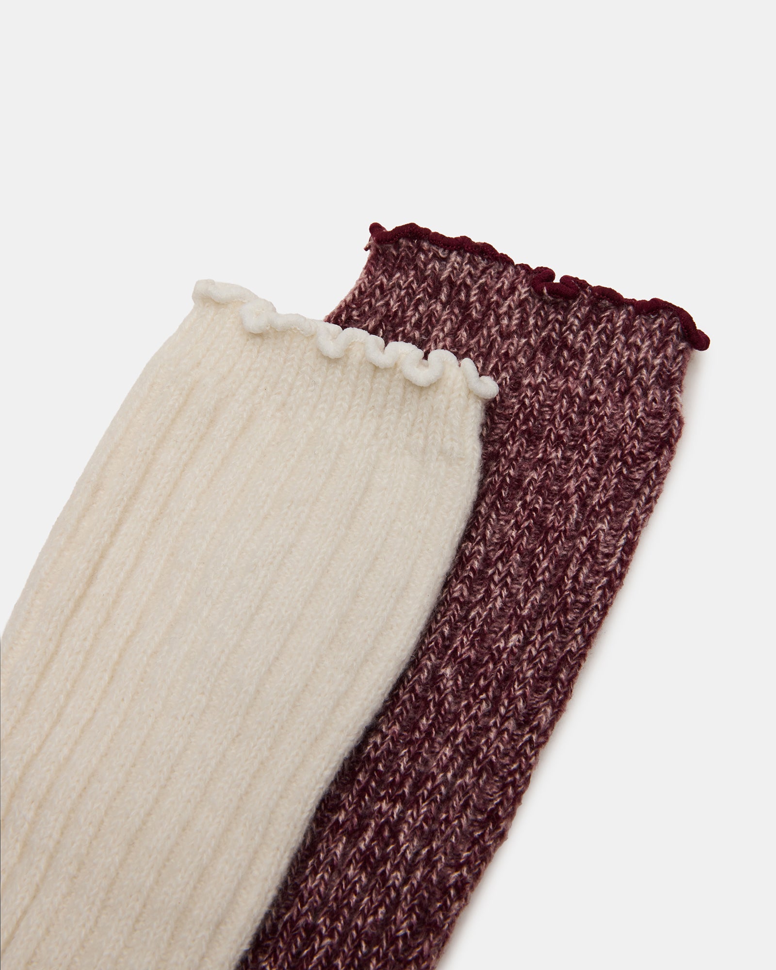 2 PACK SUPER SOFT LETTUCE EDGE SOCKS IVORY/BURGUNDY - view 2