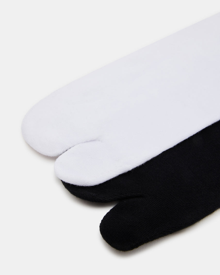 RIBBED SPLIT TOE SOCKS WHITE/BLACK - view 2