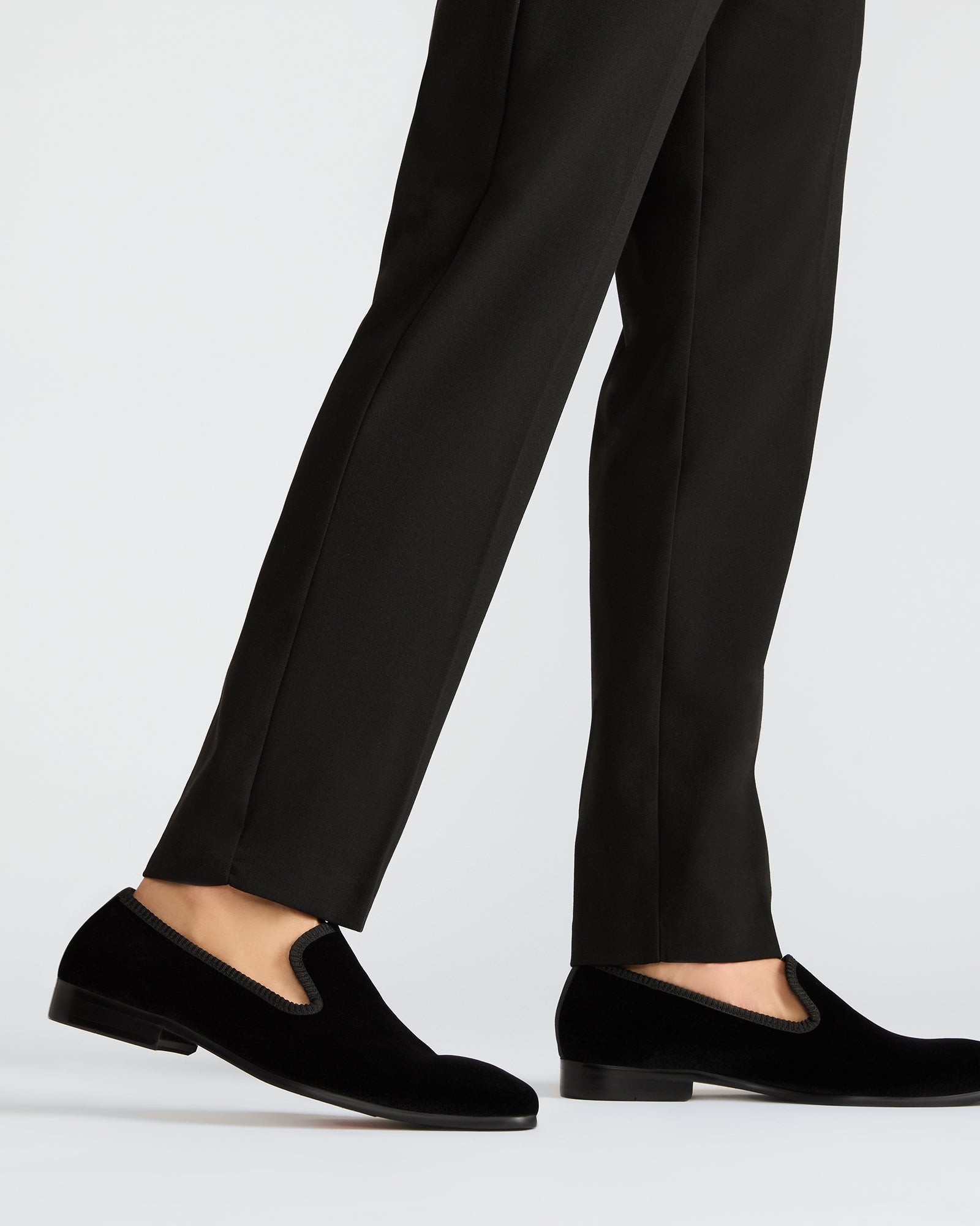 BANNOCH Black Velvet Men's Slip-On Loafer – Steve Madden BANNOCH Black Velvet Men's Slip-On Loafer – Steve Madden