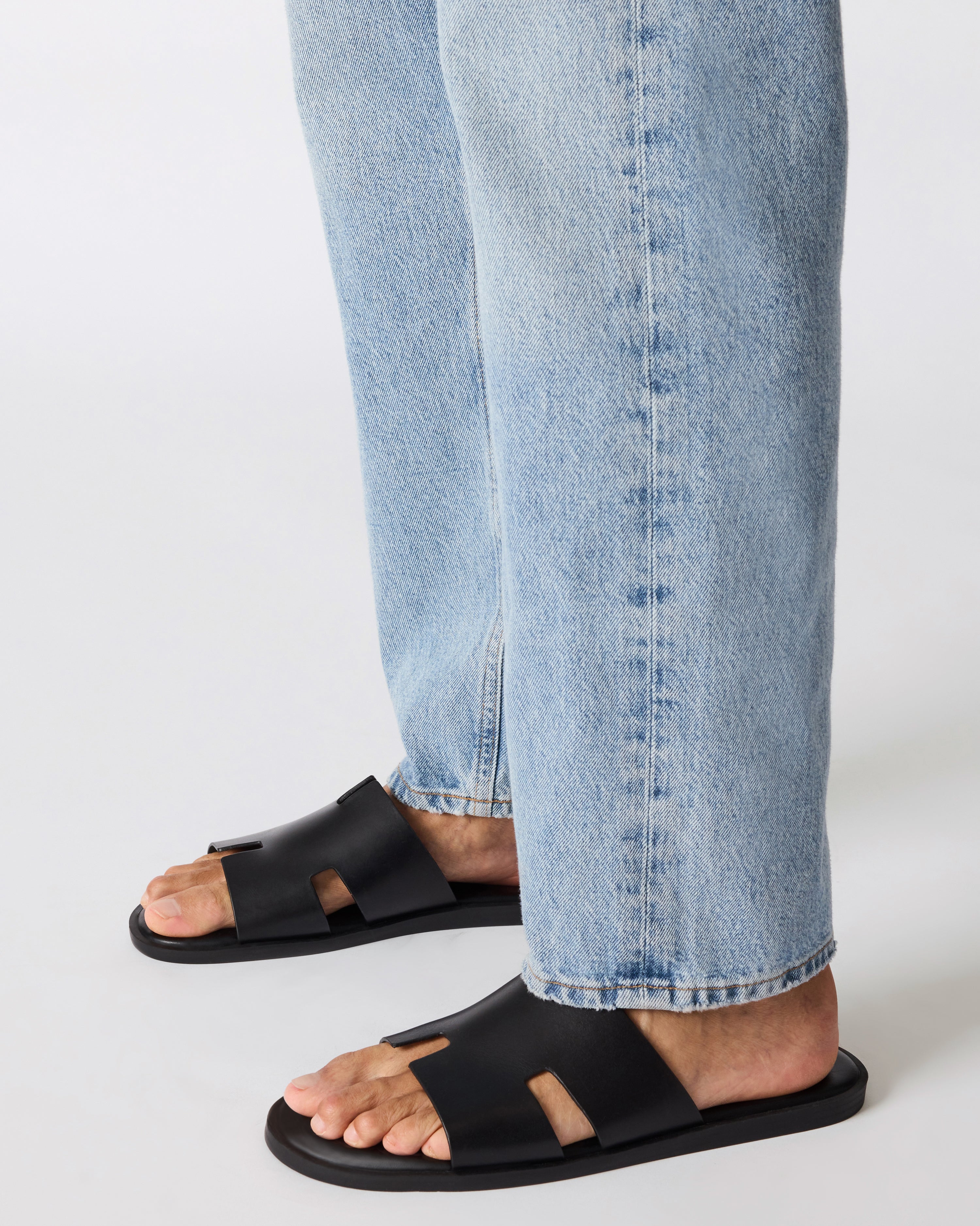 YUSSUF Black Leather Slide Men's Sandal – Steve Madden