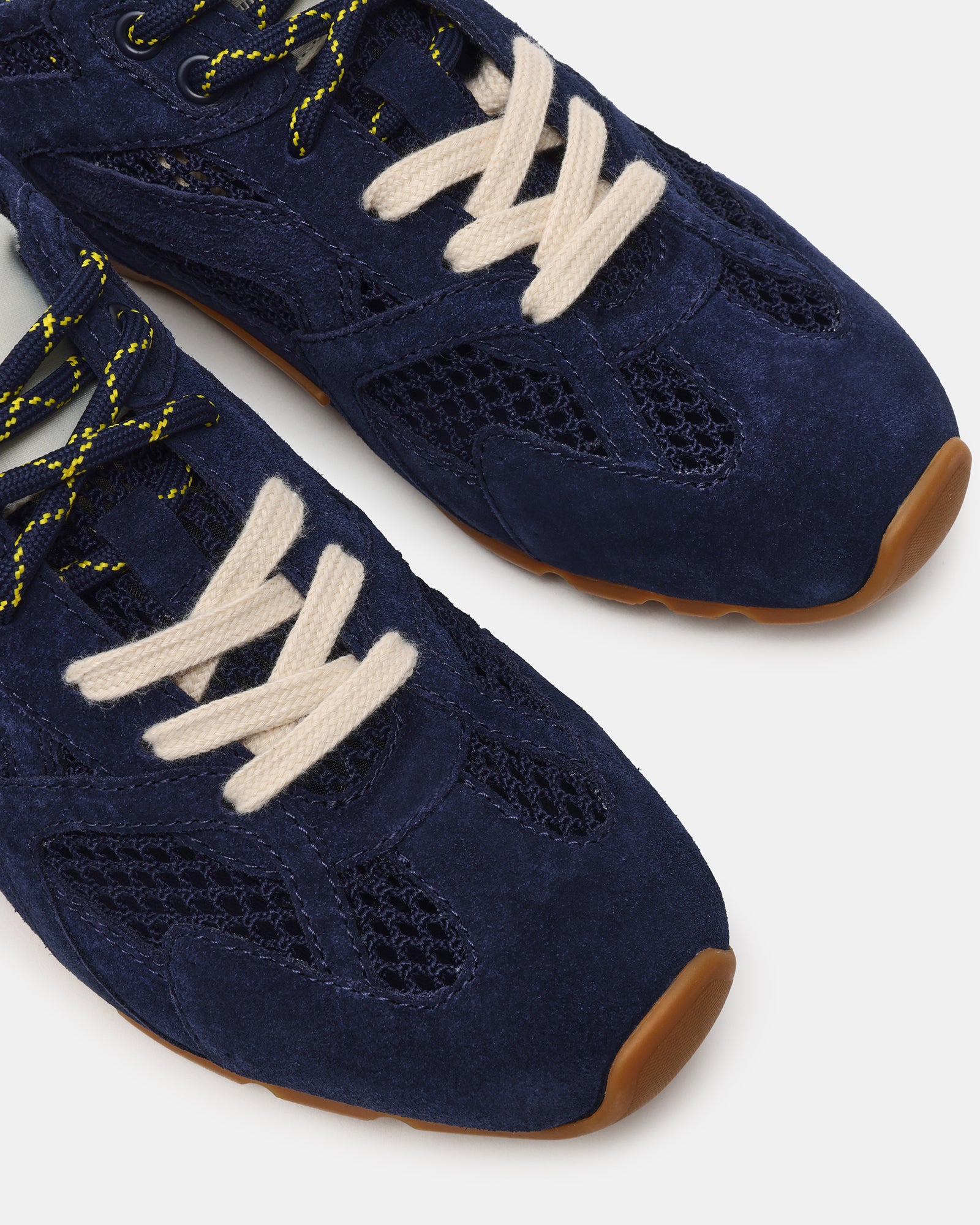 AZIEL Navy Mesh Low-Top Lace-Up Women's Sneakers – Steve Madden