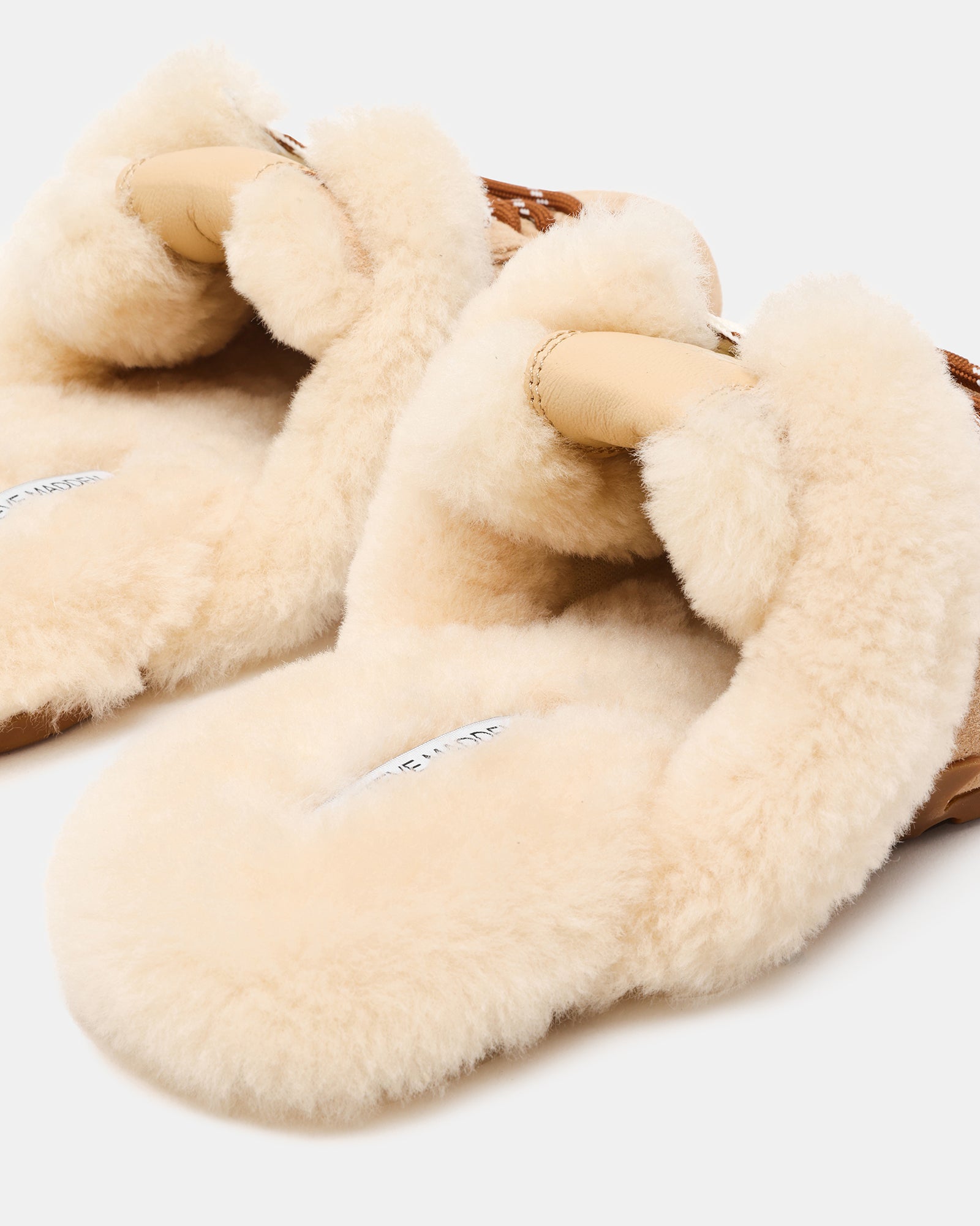 AZIEL MULE Faux Fur Natural Low-Top Lace-Up Slip-On Women's