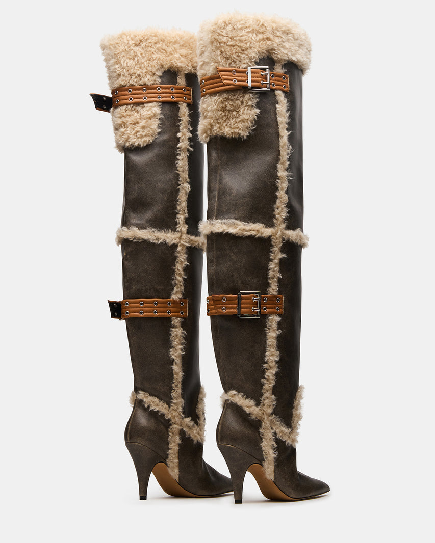 BADDIE FAUX FUR BROWN DISTRESSED