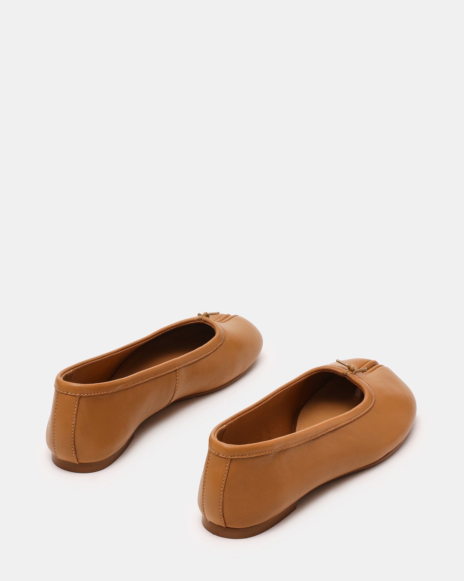 CALICO Tan Leather Split Toe Tabi Women s Ballet Flat Steve Madden CALICO Tan Leather Split Toe Tabi Women s Ballet Flat Steve Madden