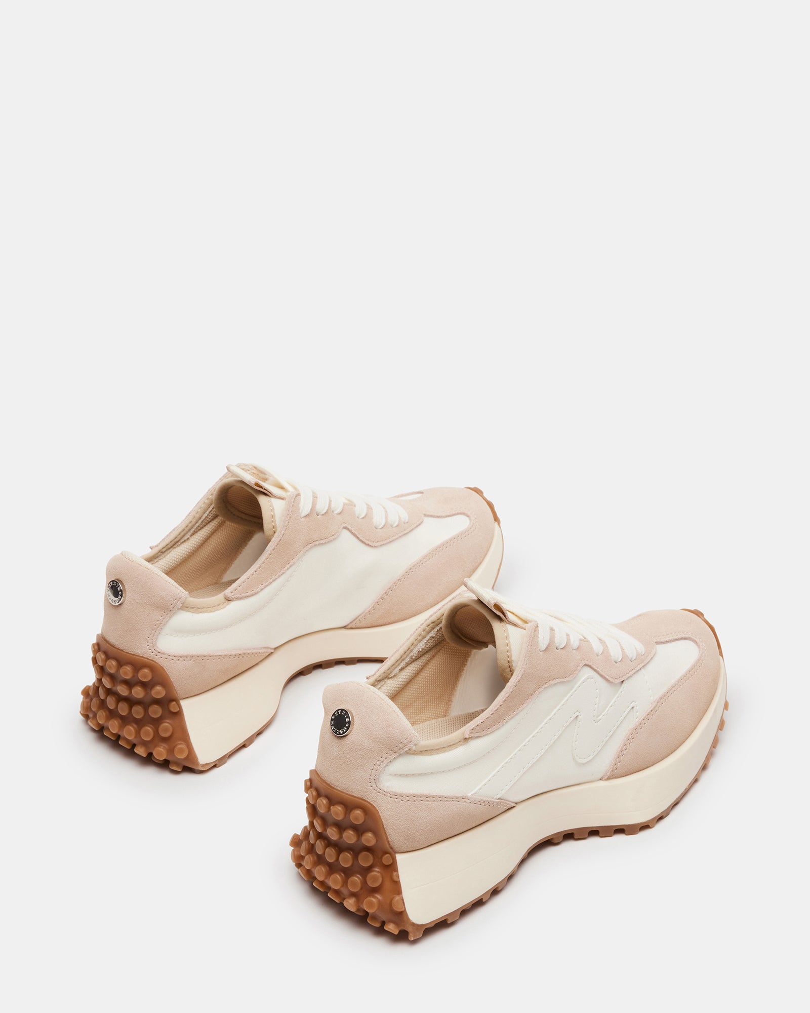 CAMPO Beige Multi Lace-Up Women's Sneaker â Steve Madden