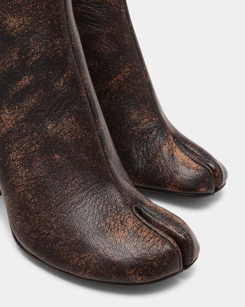 CARO BROWN DISTRESSED