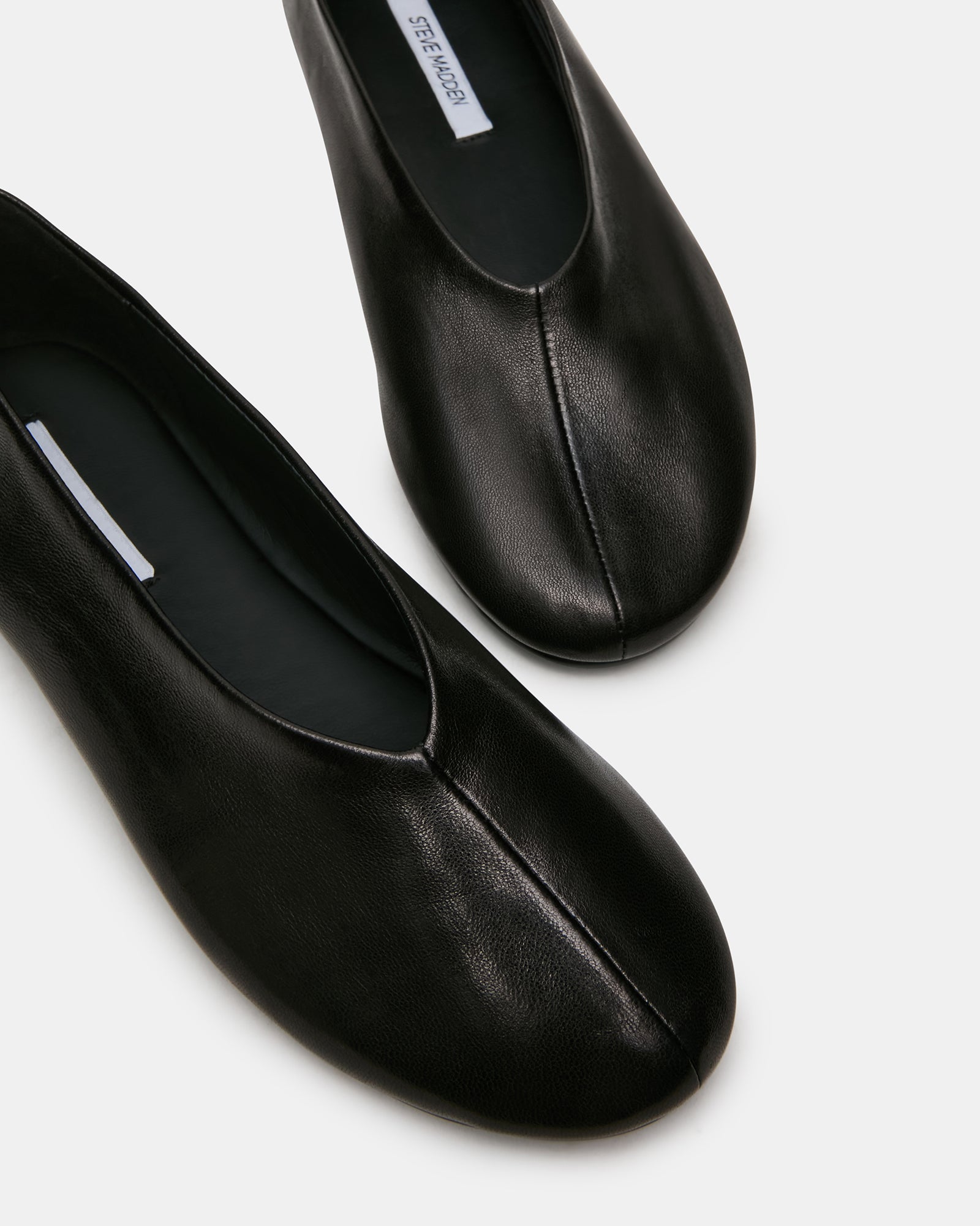CYNTRA BLACK LEATHER - view 4