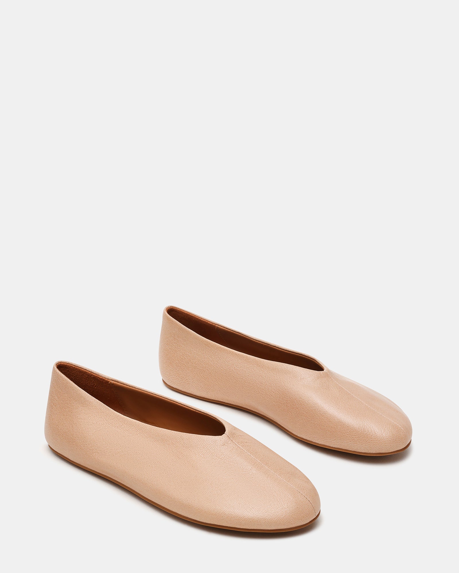 CYNTRA NATURAL LEATHER - view 3
