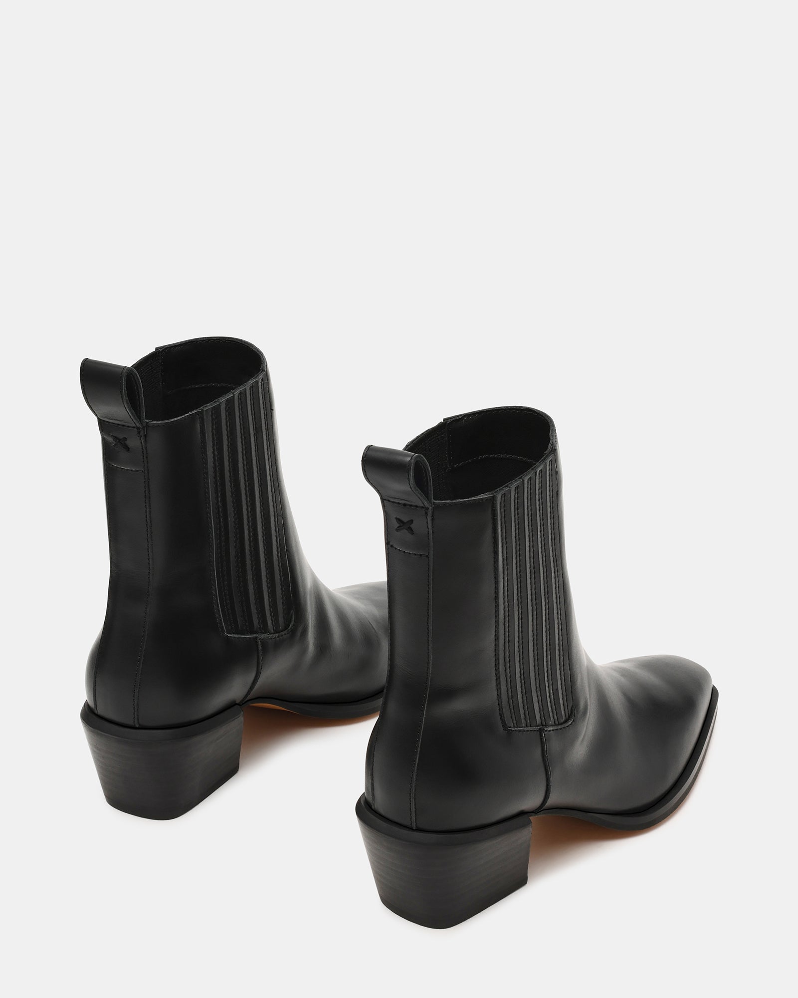 DARSEN BLACK LEATHER