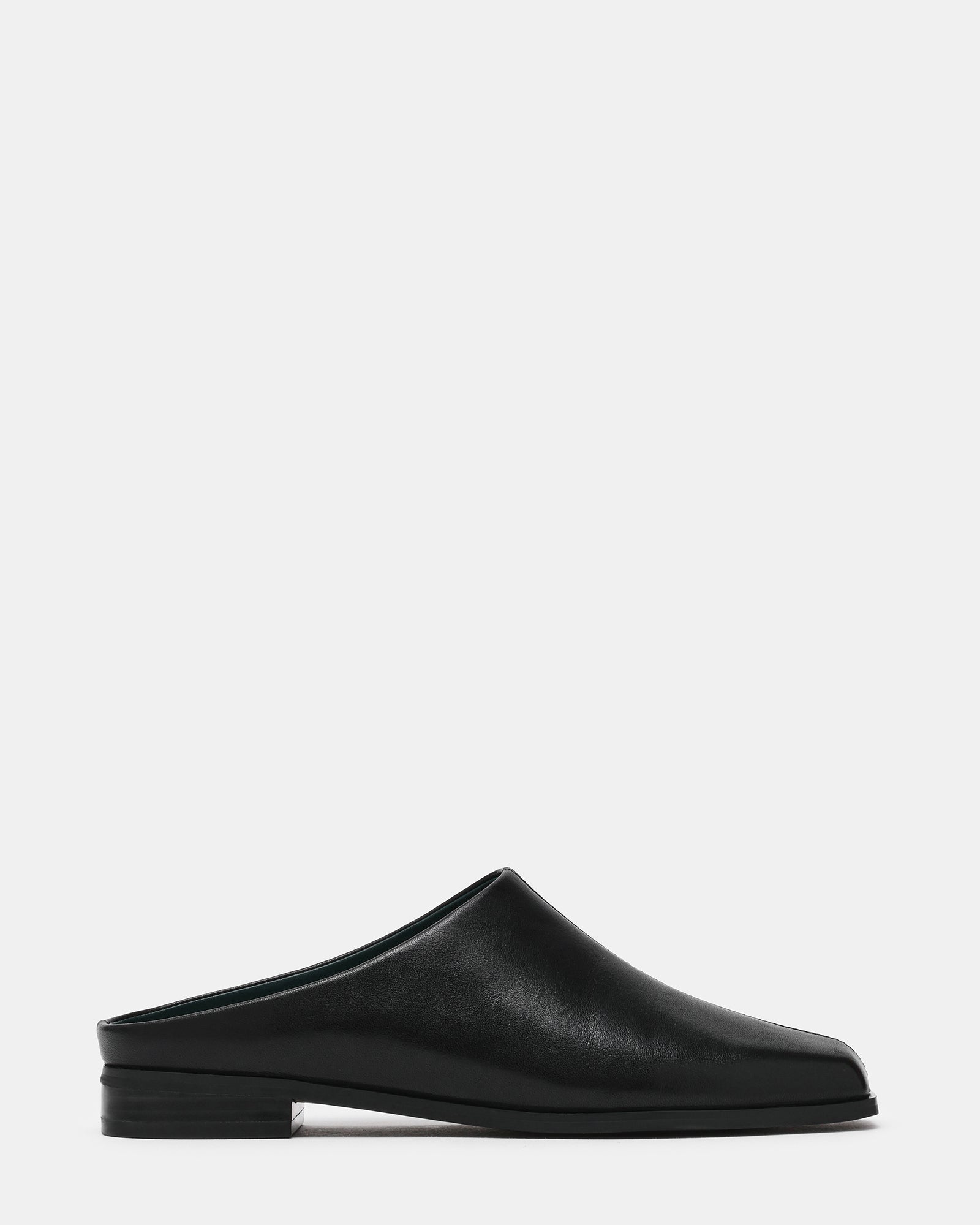 DELPHY Black Leather Slip-On Mule Square-Toe Women's Flat | Steve Madden