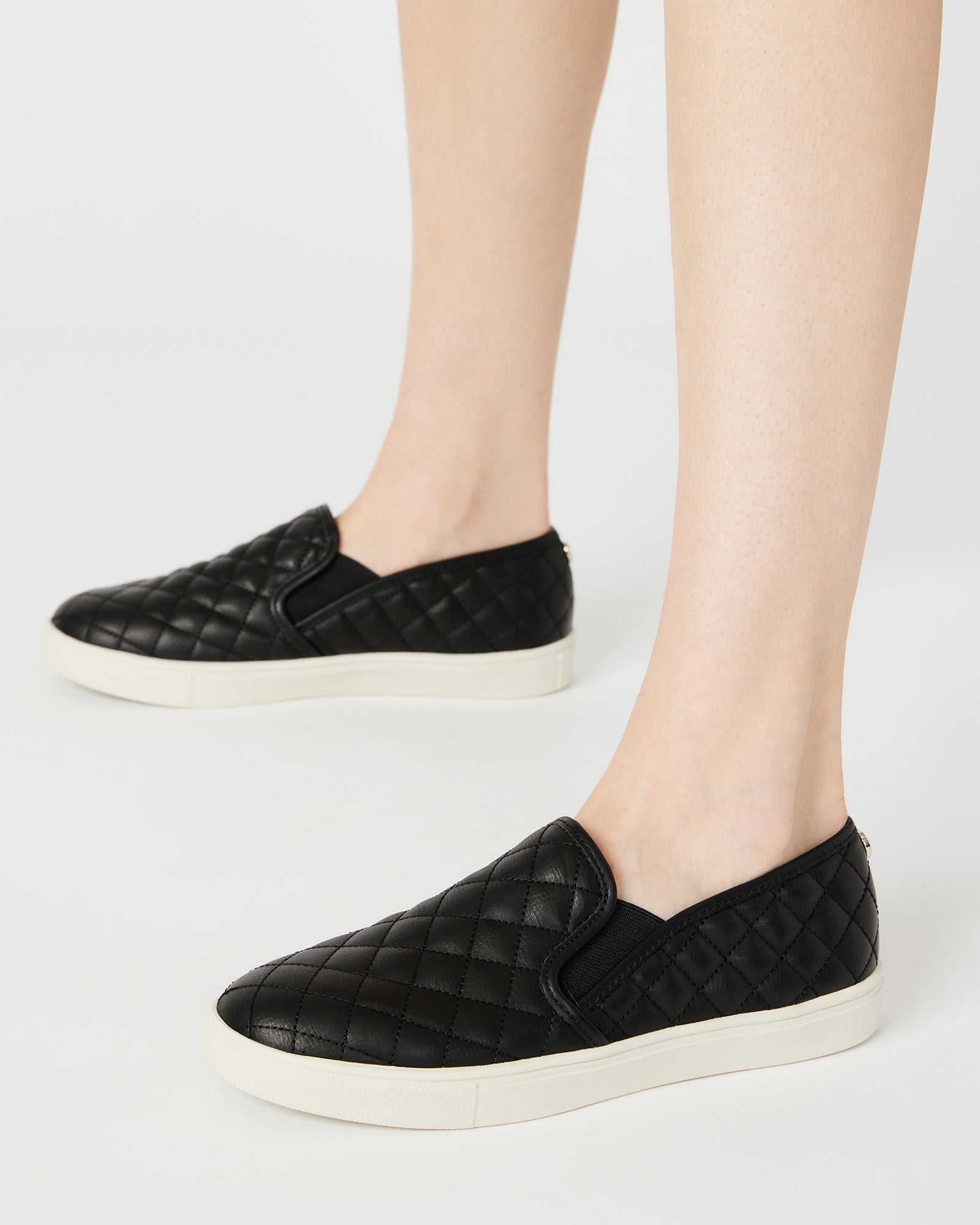ECENTRCQ Black Leather Women's Slip On Sneakers â Steve Madden