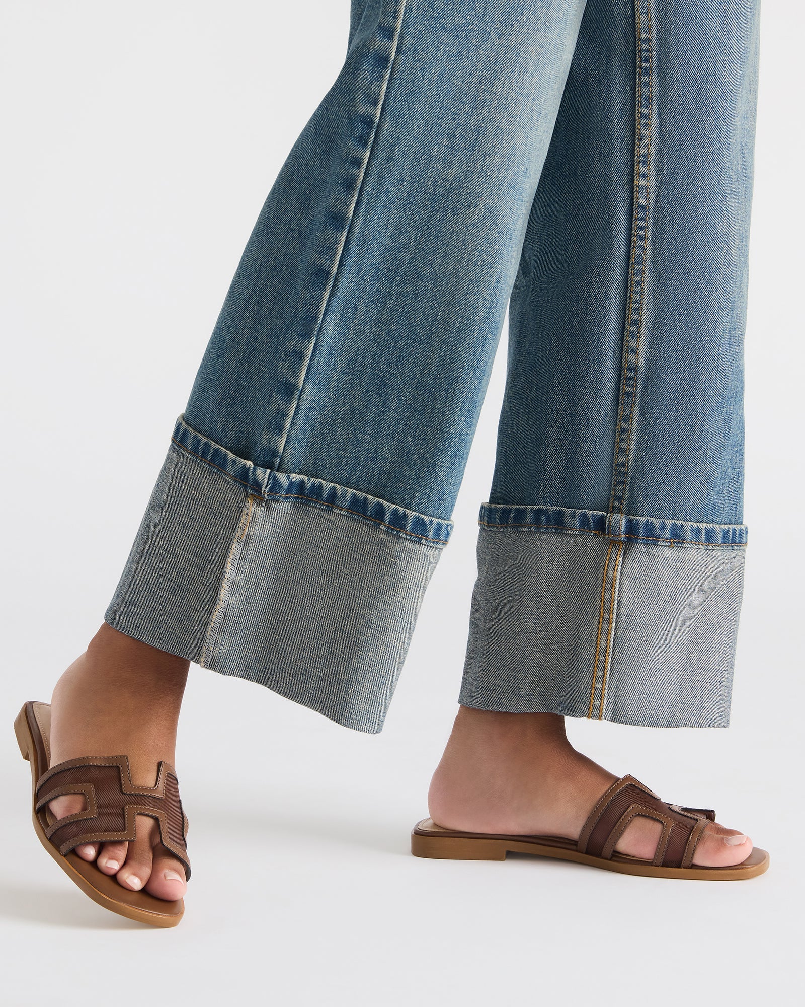 HADYN Mesh Brown Women's Designer Sandal – Steve Madden