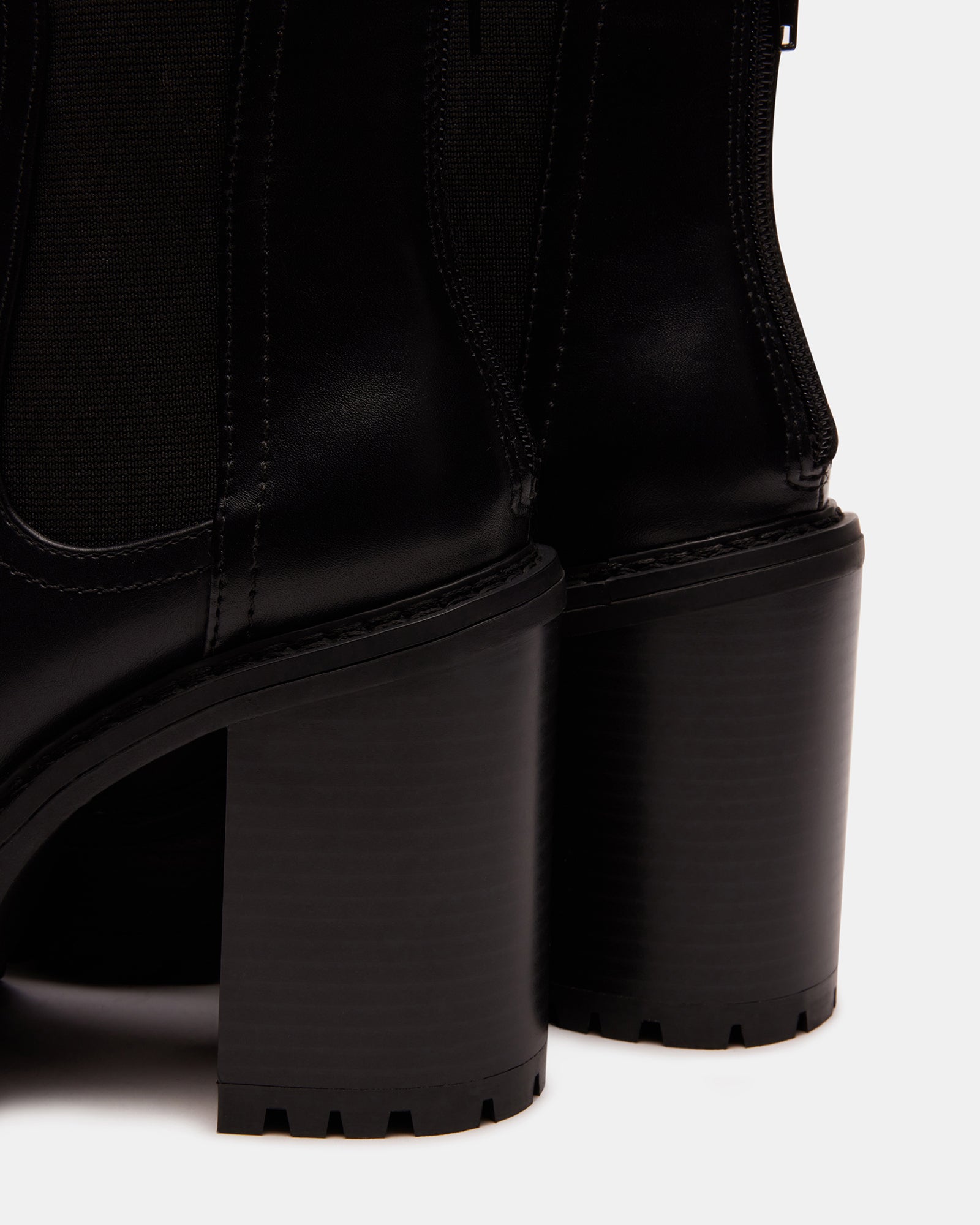 KAT Black Chelsea Boots | Women's Soft Leather Chelsea Boots – Steve Madden