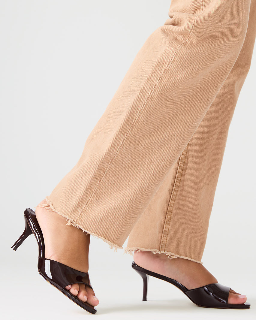 KENDRIX BLACK/WHITE POLKA DOT