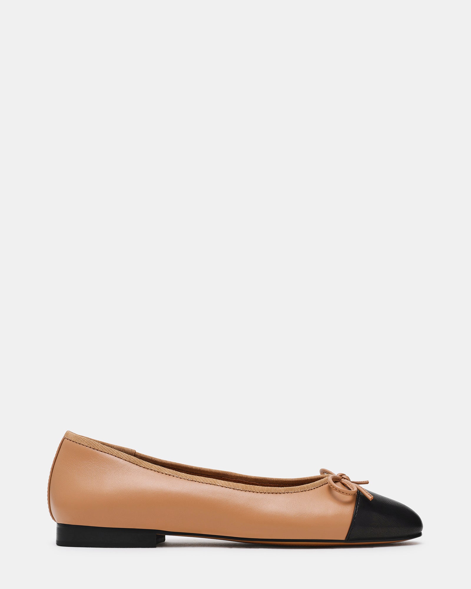 KIT Black/Natural Cap-Toe Women's Ballet Flat | Steve Madden