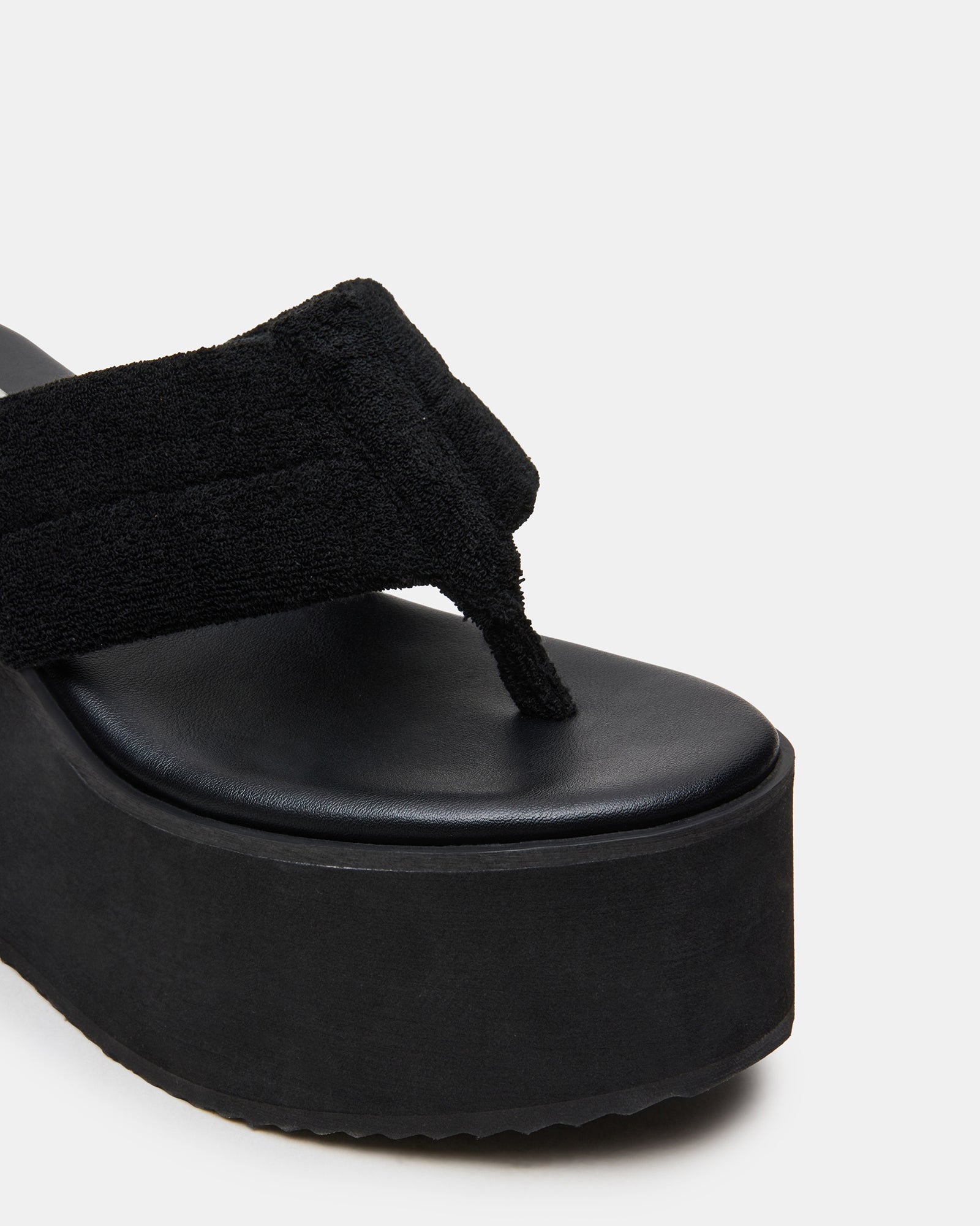 LIDA BLACK - view 3
