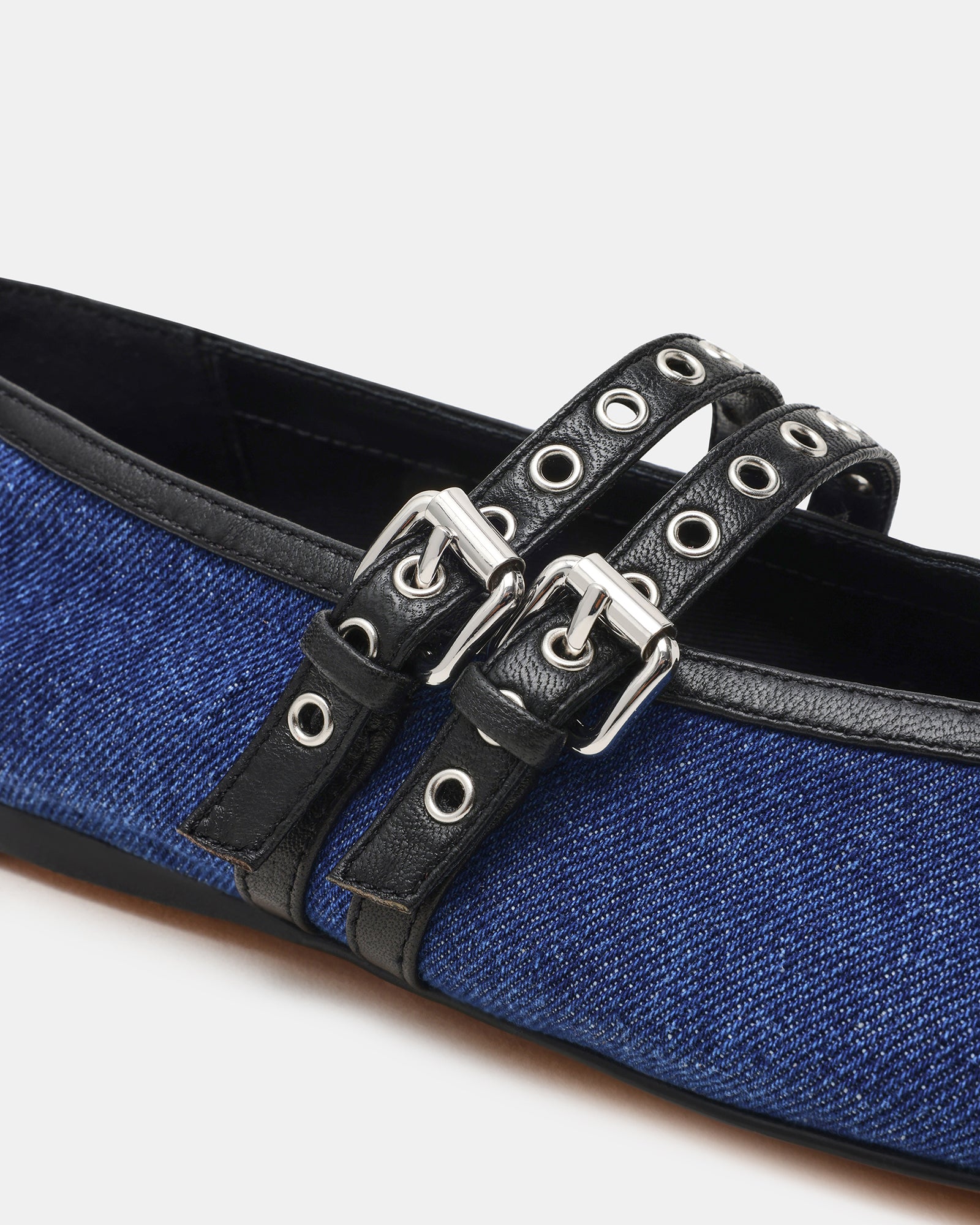 LYDIA CAP BLACK DENIM