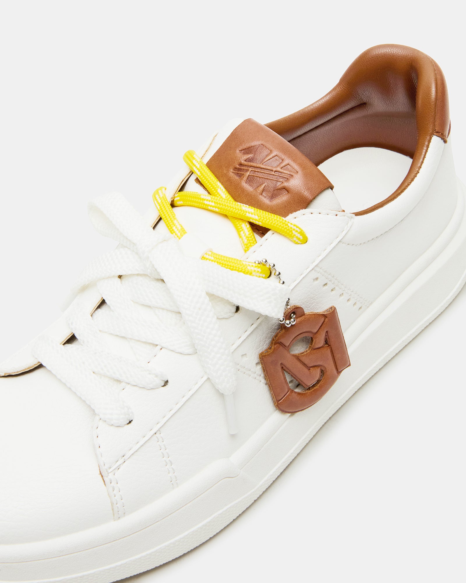 MARVIN White/Tan Low-Top Lace-Up Women's Sneaker – Steve Madden MARVIN White/Tan Low-Top Lace-Up Women's Sneaker – Steve Madden