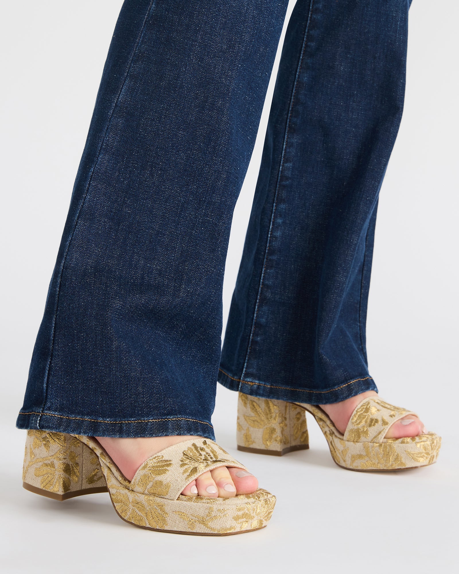 MERCERR Gold Multi Women's Platform Block Heel – Steve Madden