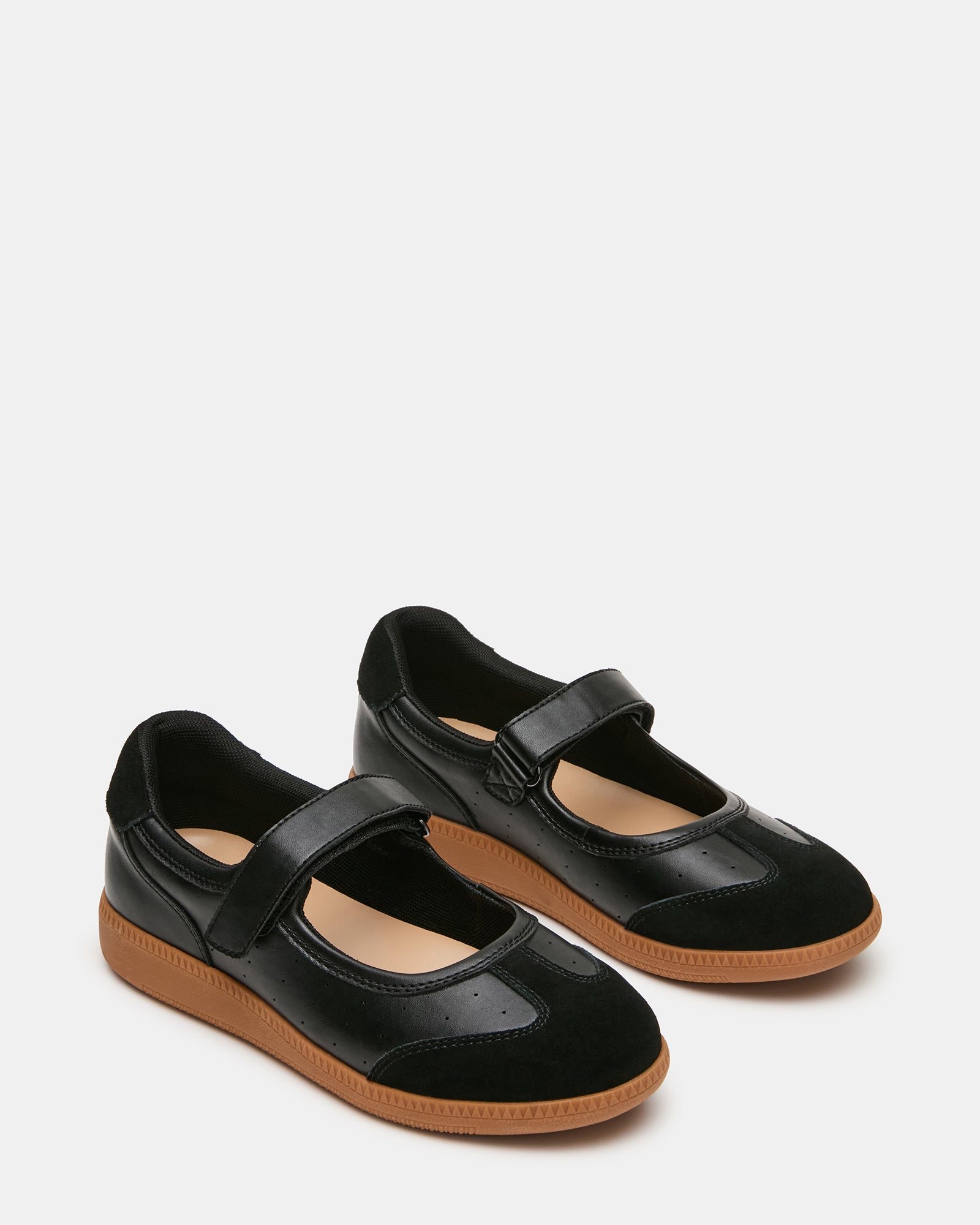 MOVEMENT BLACK - view 3