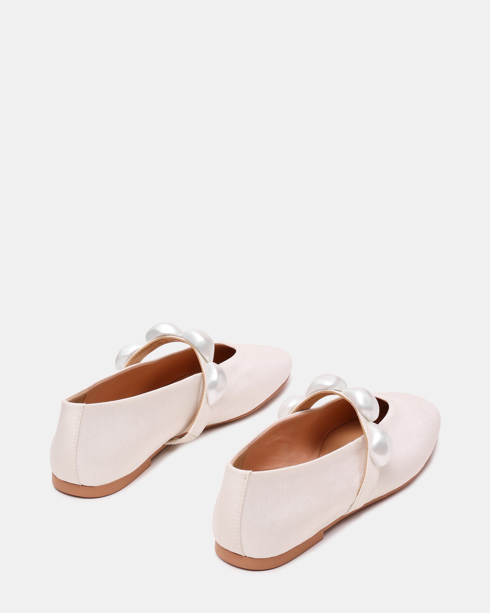 Steve Madden Women's Poppin Pearl Ballet Flats - White - Size 9.5 - Synthetic Steve Madden Women's Poppin Pearl Ballet Flats - White - Size 9.5 - Synthetic