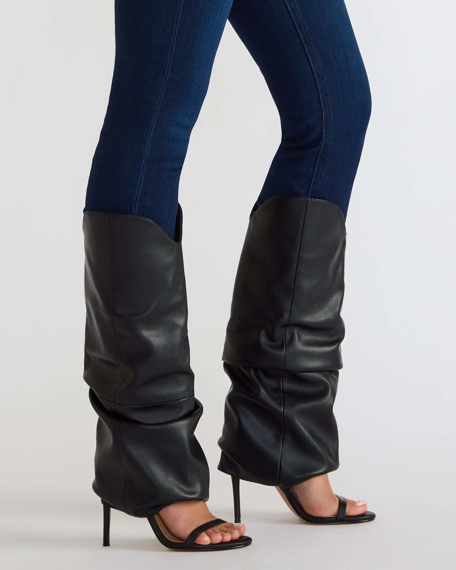 Steve Ravine RAVINE Black Knee-High Cuffed Stiletto Heel Women's Boot – Steve Madden