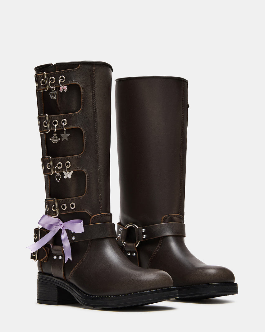 ROCKY CHARMS BROWN DISTRESSED