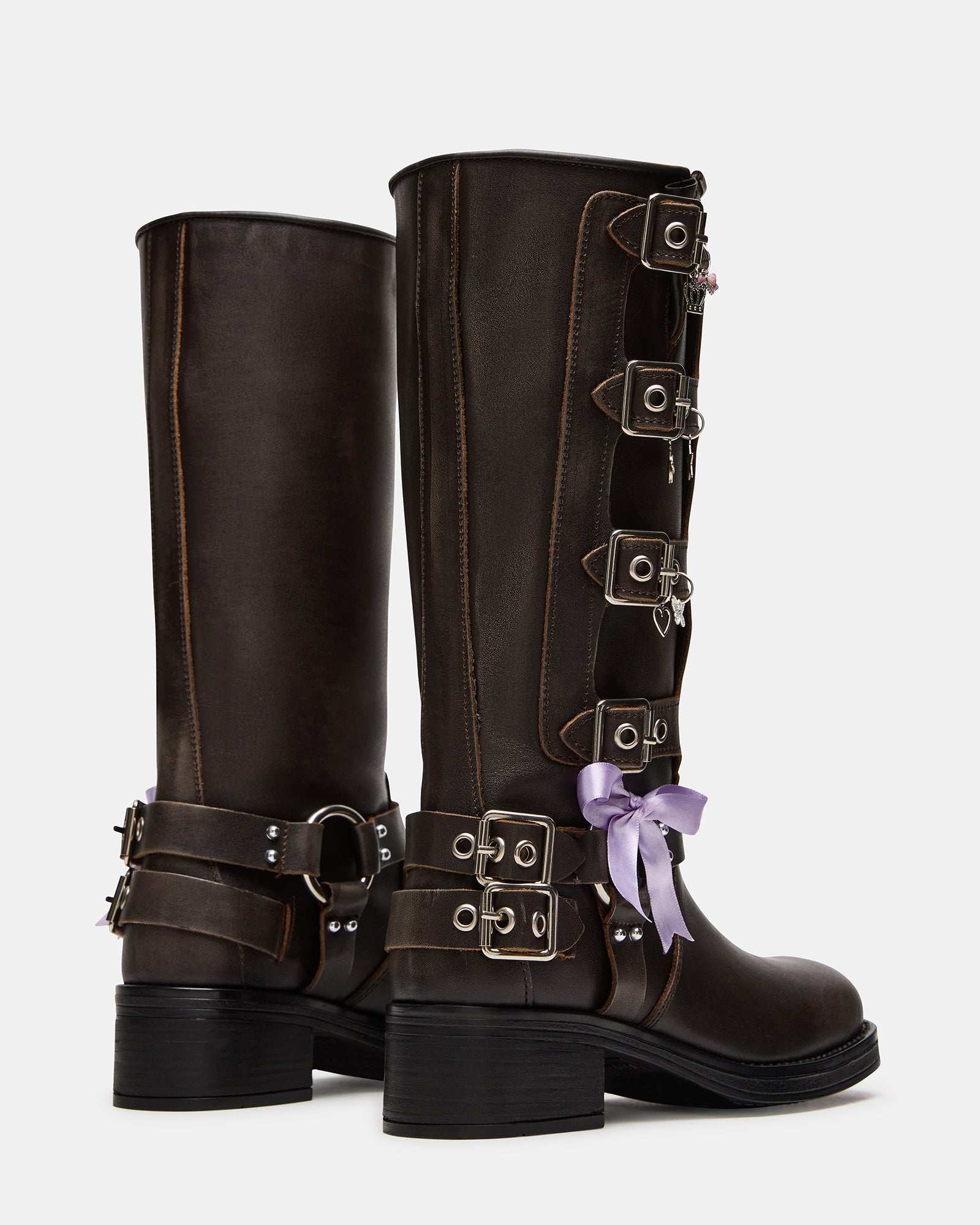 ROCKY CHARMS BROWN DISTRESSED