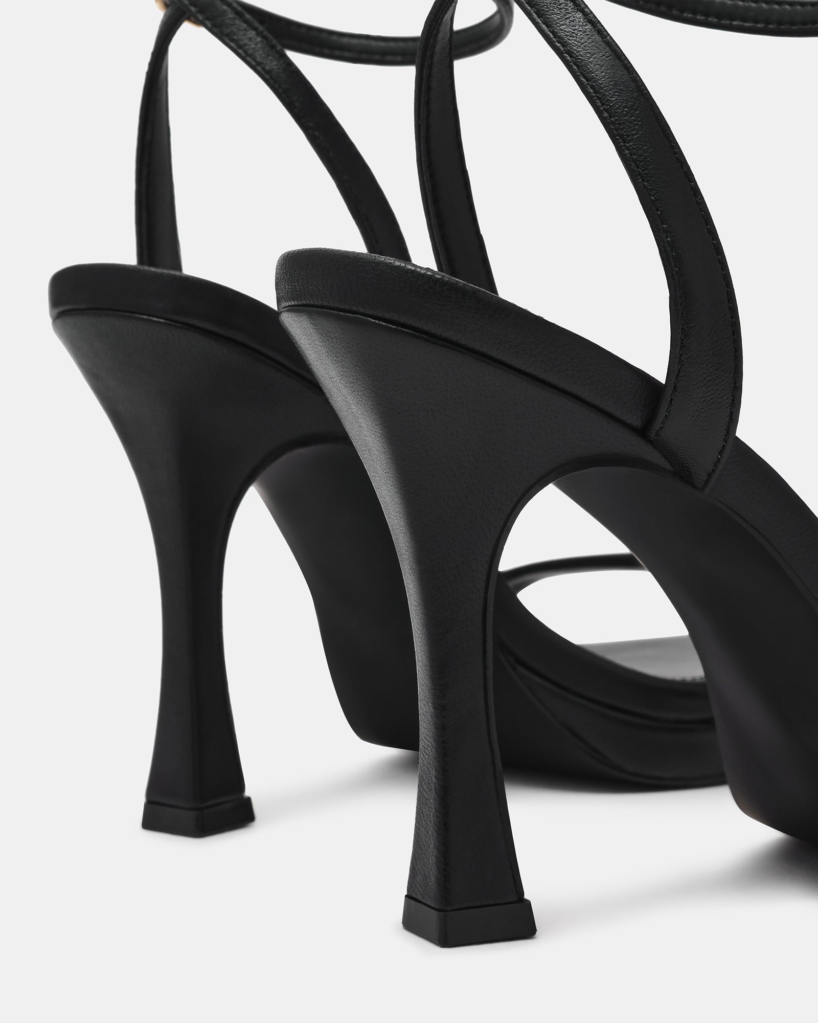 SACRAMENTO BLACK LEATHER - view 3