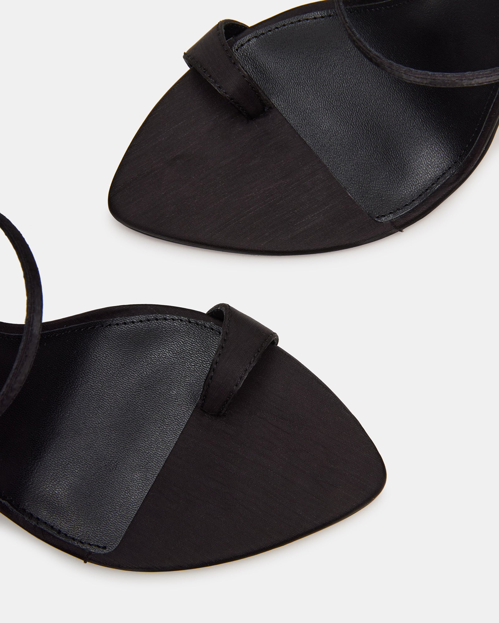 SCORPIO BLACK SATIN - view 4