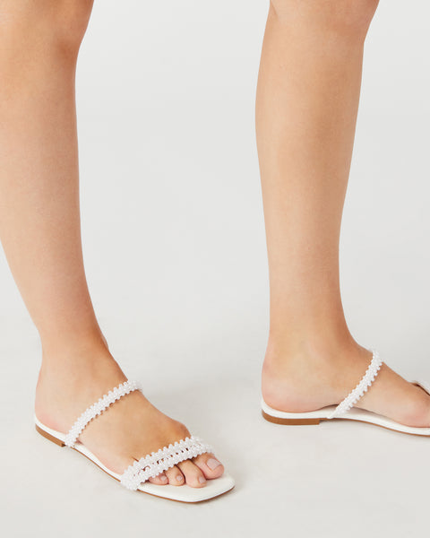 TAHITI Ivory Strappy Sandal | Women's Sandals – Steve Madden