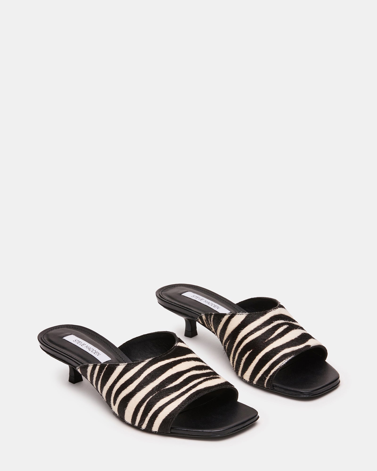 TRINA ZEBRA - view 2