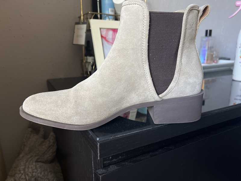 DARBIE TAUPE SUEDE - SM REBOOTED